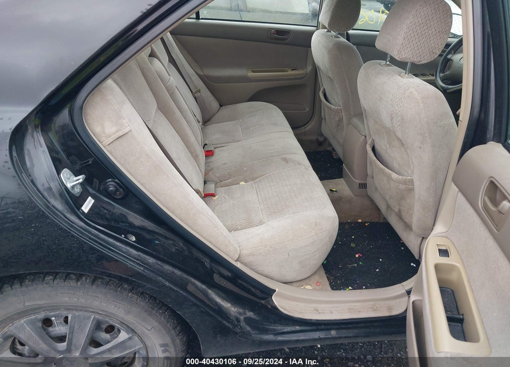 2004 TOYOTA CAMRY LE VIN: 4T1BE32K04U300755