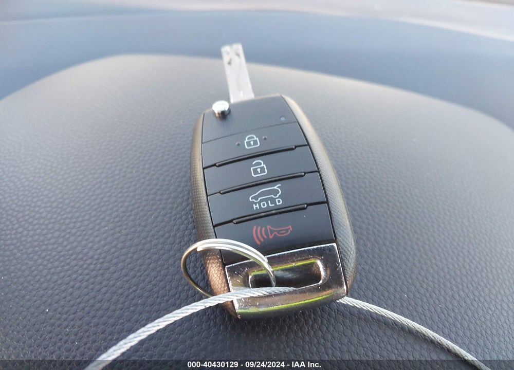 2019 KIA SOUL VIN: KNDJN2A28K7693282