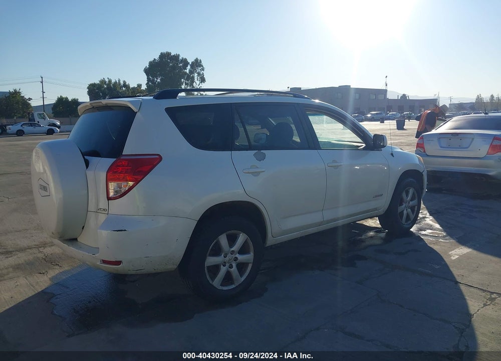 2006 TOYOTA RAV4 LIMITED VIN: JTMBD31V165042164