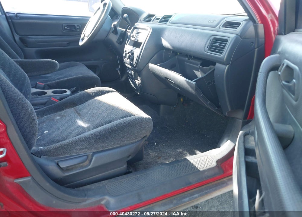 2000 HONDA CR-V LX VIN: JHLRD1849YC036372