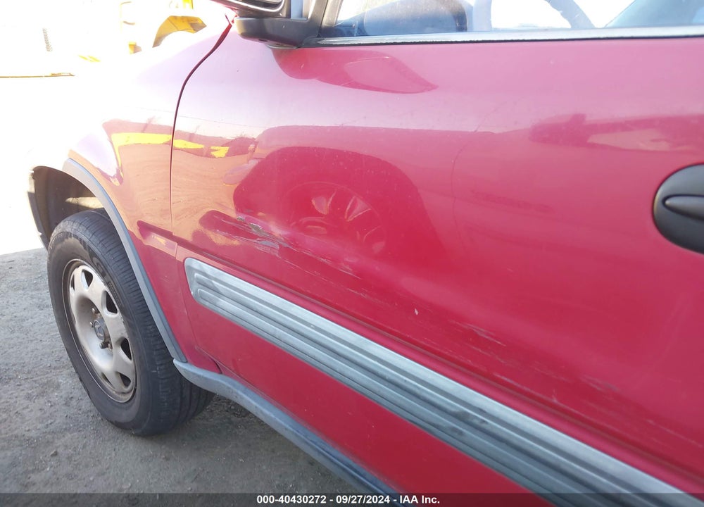 2000 HONDA CR-V LX VIN: JHLRD1849YC036372