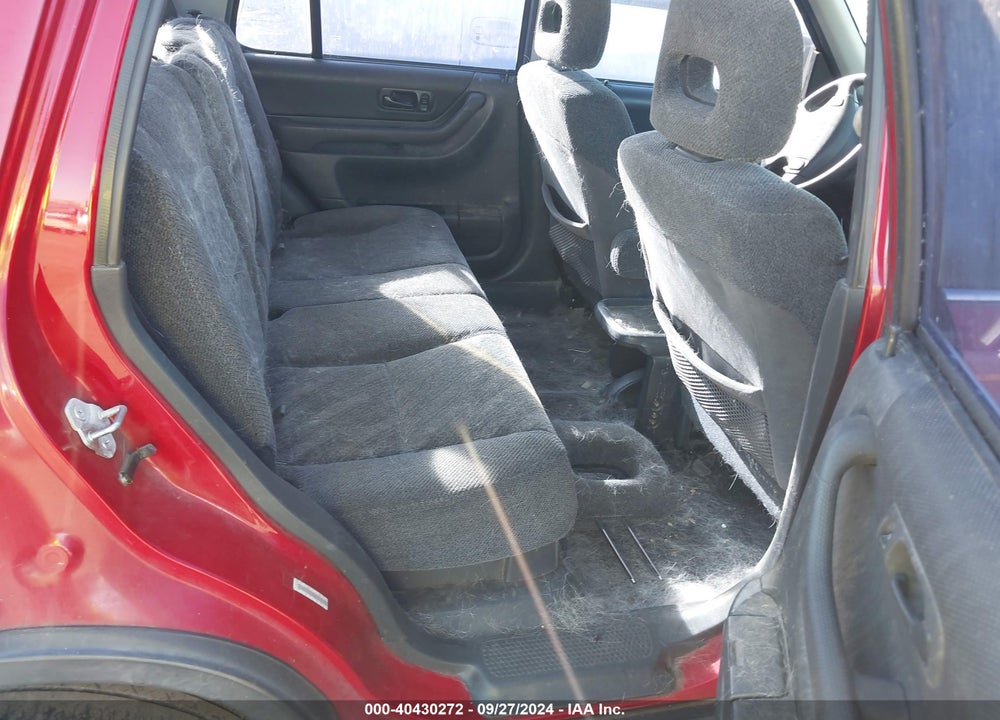 2000 HONDA CR-V LX VIN: JHLRD1849YC036372