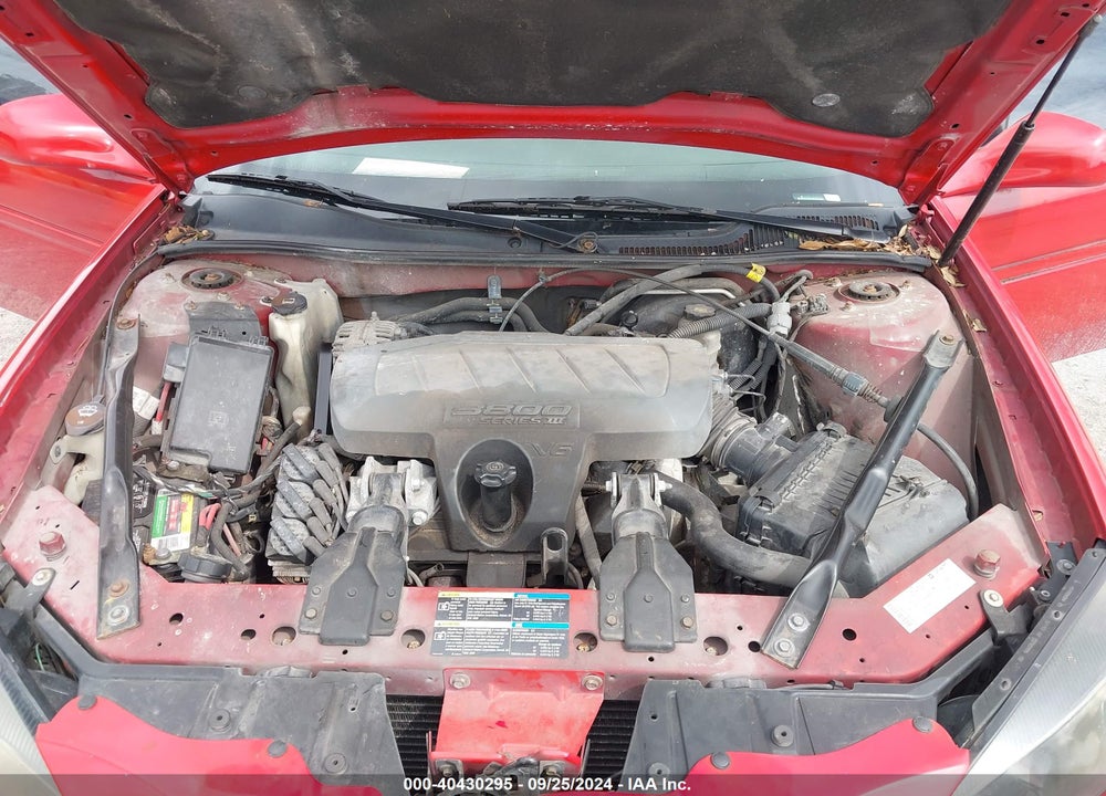 2008 PONTIAC GRAND PRIX VIN: 2G2WP552X81176006