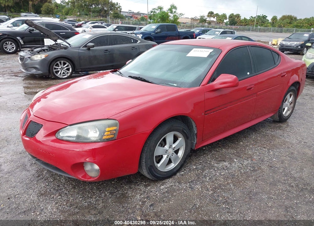 2008 PONTIAC GRAND PRIX VIN: 2G2WP552X81176006