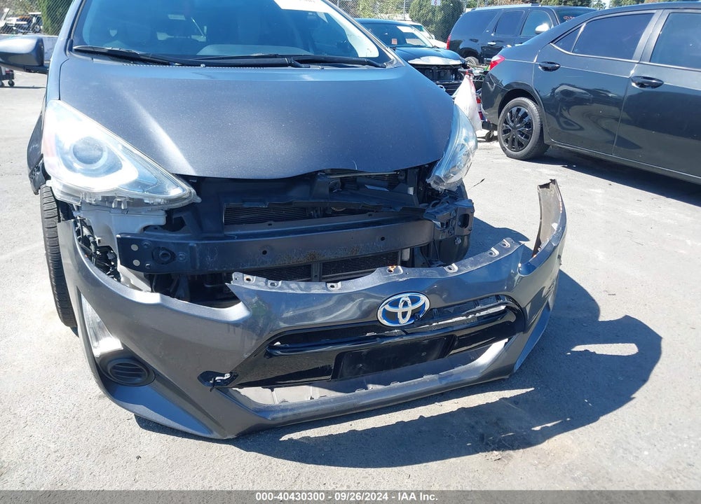 2015 TOYOTA PRIUS C ONE VIN: JTDKDTB38F1101845