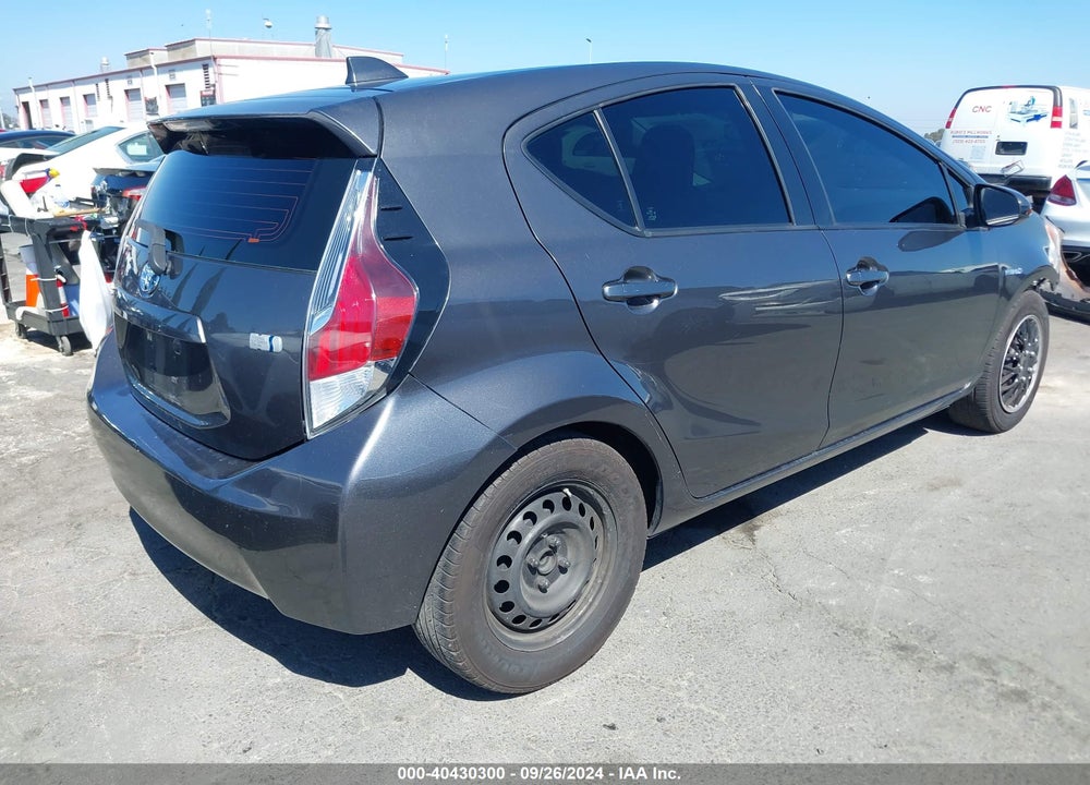 2015 TOYOTA PRIUS C ONE VIN: JTDKDTB38F1101845