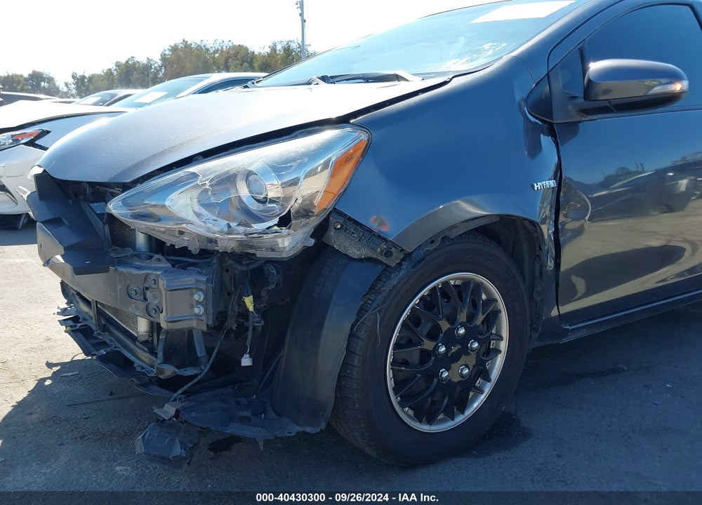 2015 TOYOTA PRIUS C ONE VIN: JTDKDTB38F1101845