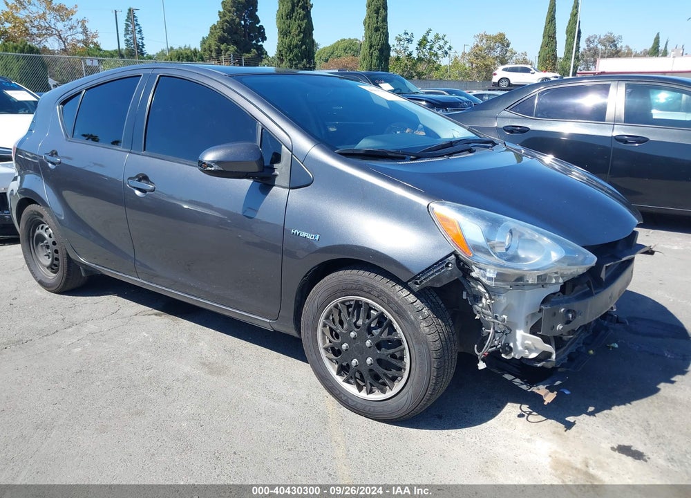 2015 TOYOTA PRIUS C ONE VIN: JTDKDTB38F1101845