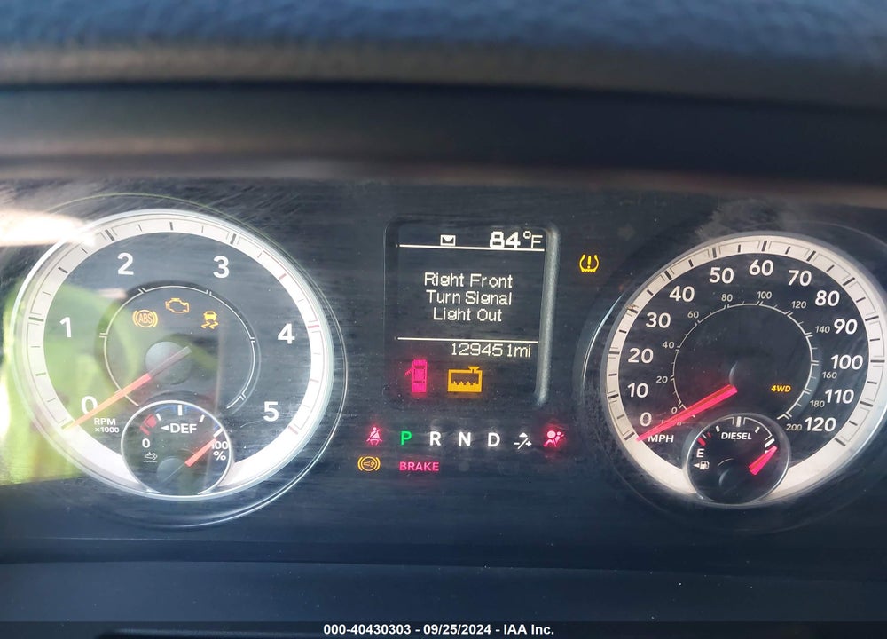 2017 RAM 2500 TRADESMAN 4X4 6'4 BOX VIN: 3C6UR5CL3HG718232