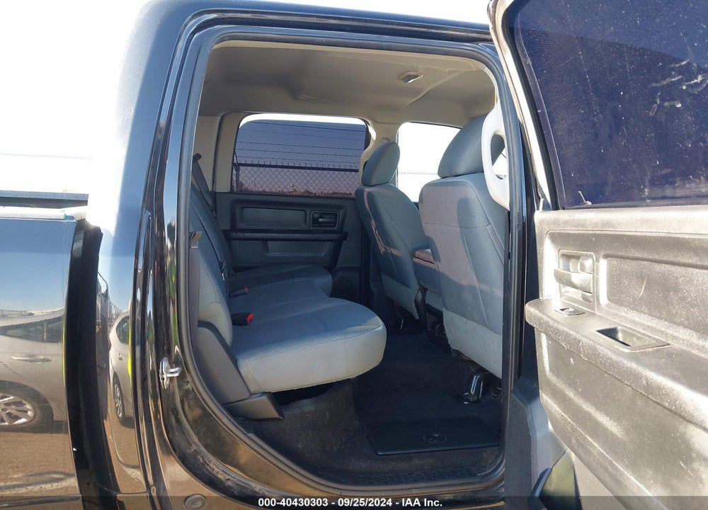 2017 RAM 2500 TRADESMAN 4X4 6'4 BOX VIN: 3C6UR5CL3HG718232