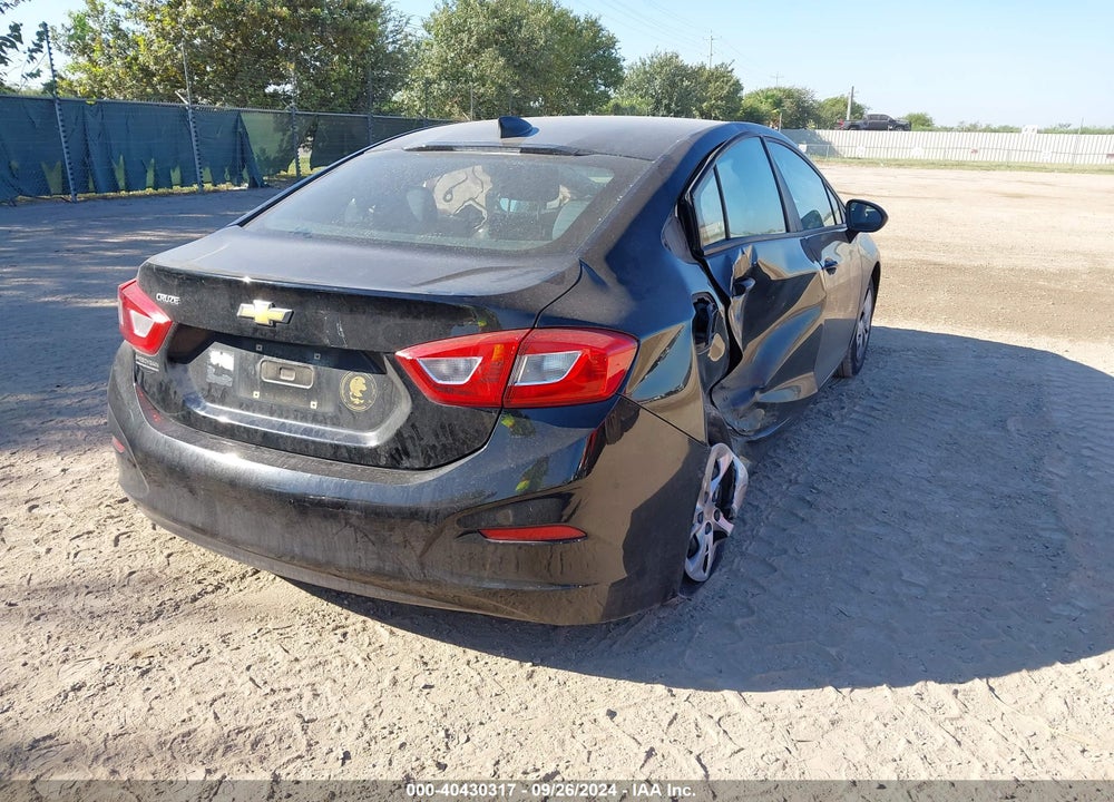 2019 CHEVROLET CRUZE CVT (FLEET ORDERS ONLY) VIN: 1G1BJ5SM9K7102323
