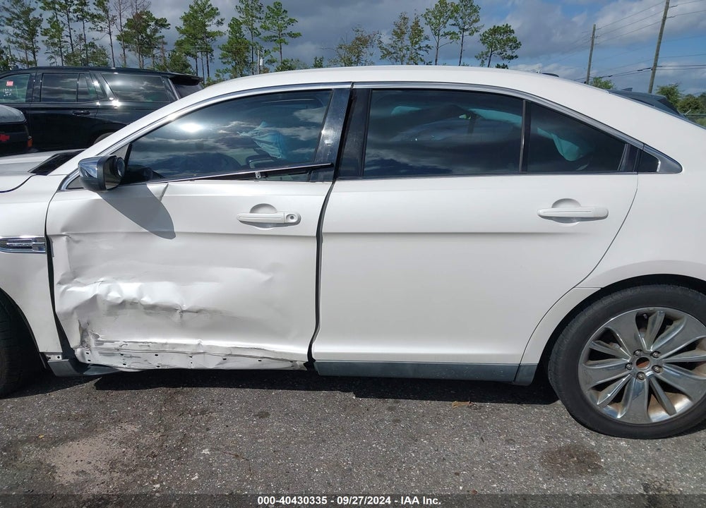 2011 FORD TAURUS LIMITED VIN: 1FAHP2FW4BG123077