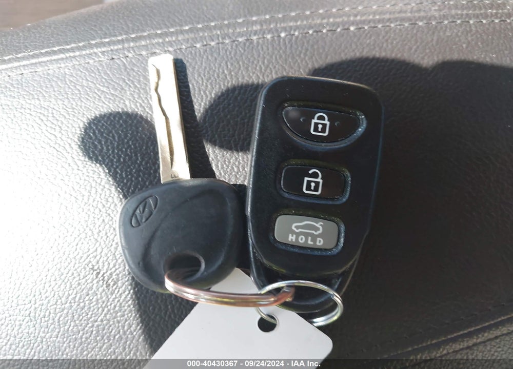 2013 HYUNDAI SONATA GLS VIN: 5NPEB4ACXDH755214