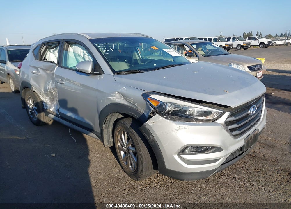2018 HYUNDAI TUCSON SEL VIN: KM8J33A41JU769336