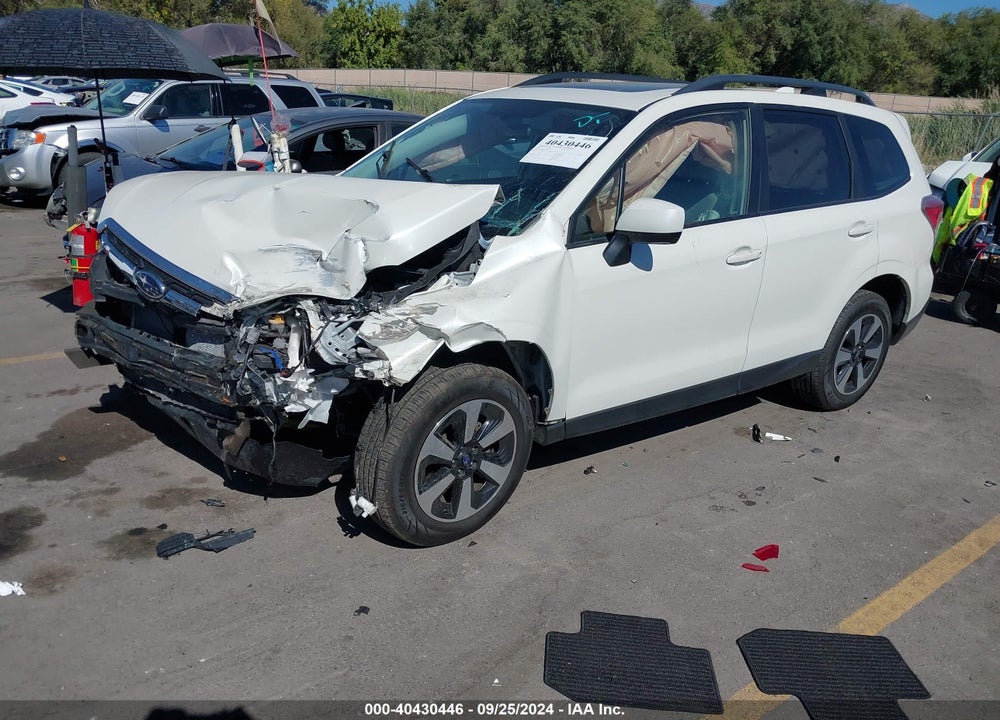 2018 SUBARU FORESTER 2.5I PREMIUM VIN: JF2SJAEC4JH425031
