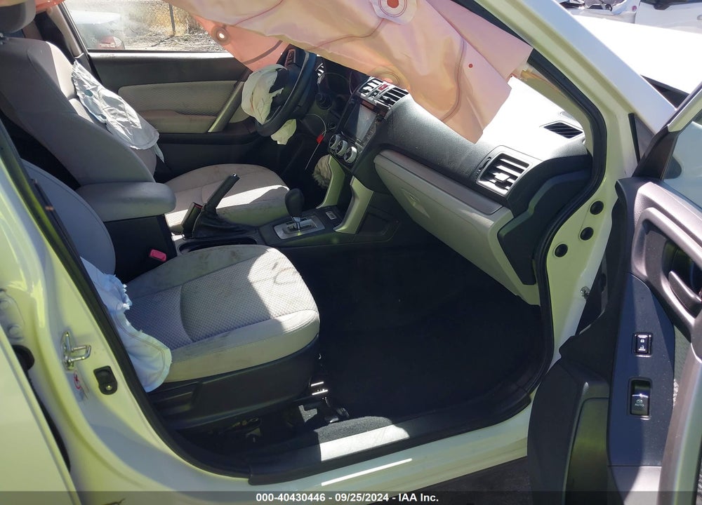 2018 SUBARU FORESTER 2.5I PREMIUM VIN: JF2SJAEC4JH425031