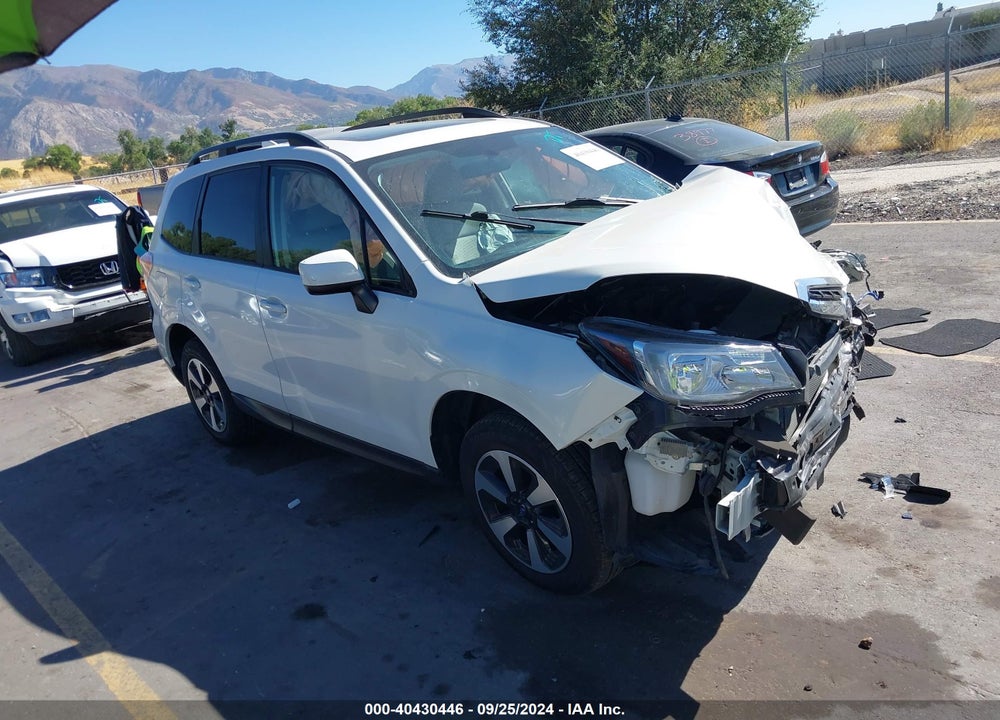2018 SUBARU FORESTER 2.5I PREMIUM VIN: JF2SJAEC4JH425031
