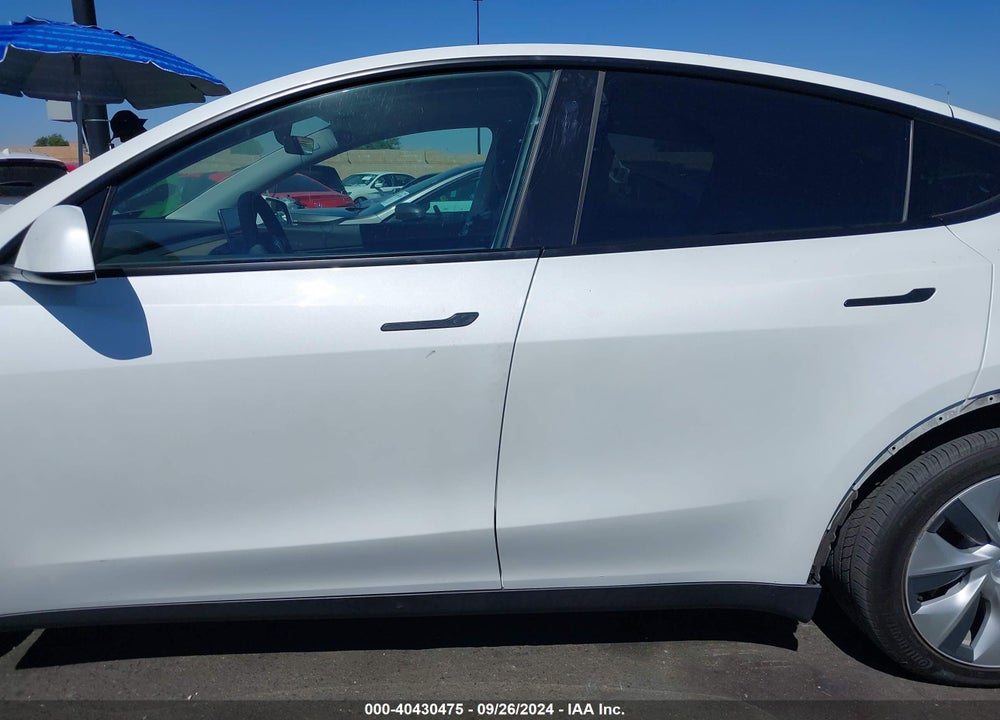 2021 TESLA MODEL Y LONG RANGE DUAL MOTOR ALL-WHEEL DRIVE VIN: 5YJYGDEE1MF146831