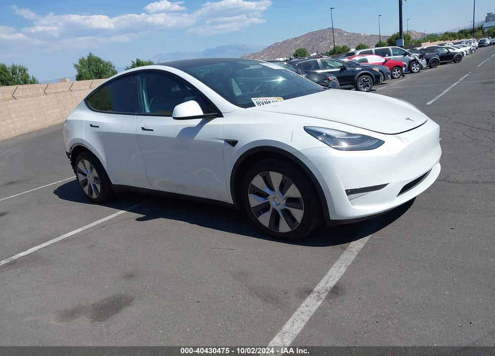 2021 TESLA MODEL Y LONG RANGE DUAL MOTOR ALL-WHEEL DRIVE VIN: 5YJYGDEE1MF146831