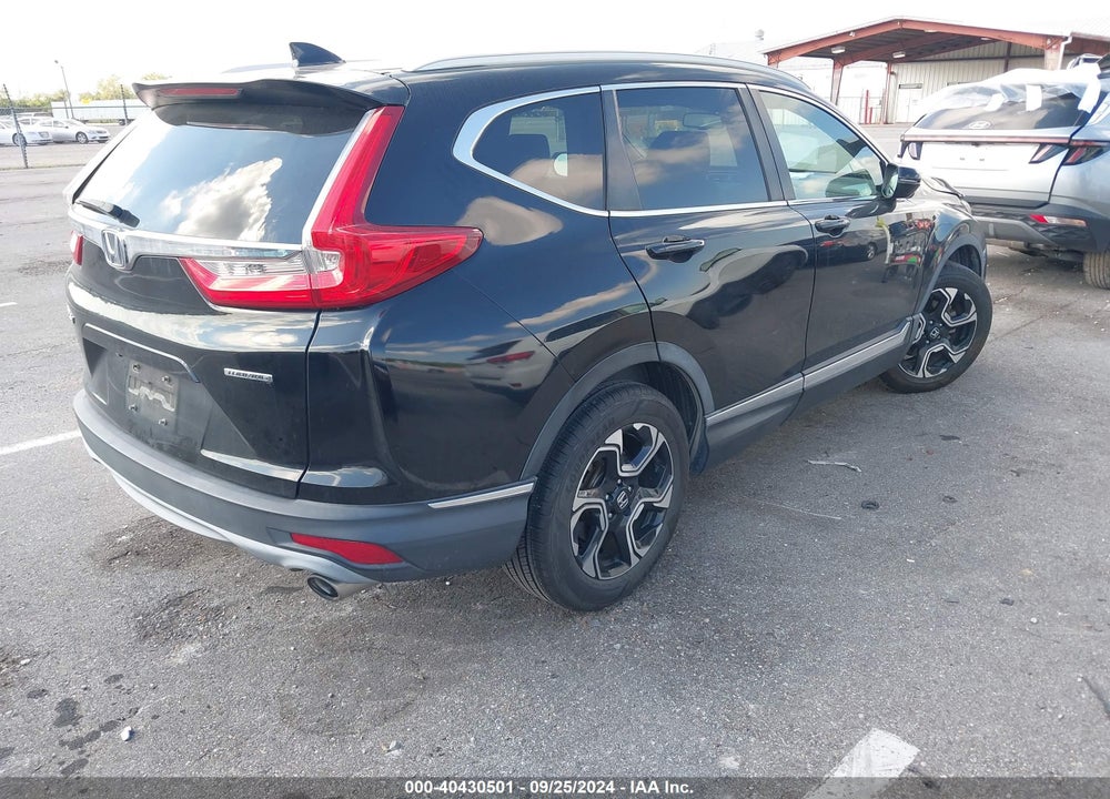 2018 HONDA CR-V TOURING VIN: 7FARW1H90JE054145