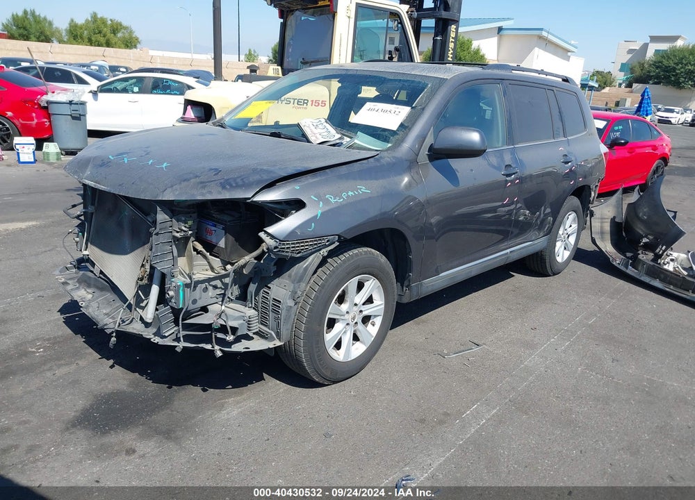 2011 TOYOTA HIGHLANDER BASE V6 VIN: 5TDZK3EHXBS037283
