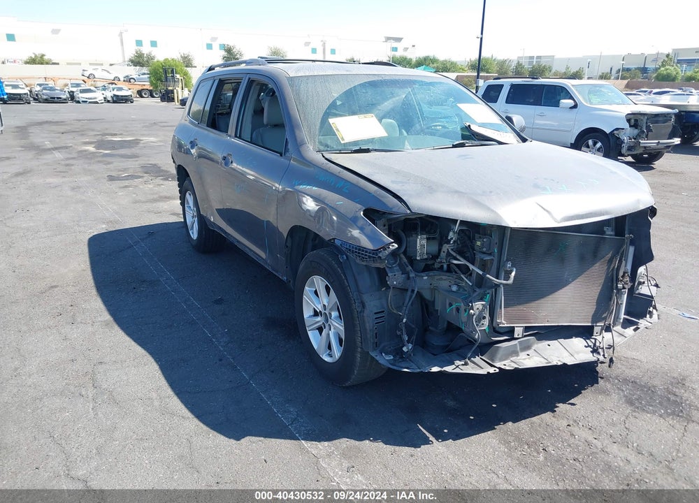2011 TOYOTA HIGHLANDER BASE V6 VIN: 5TDZK3EHXBS037283