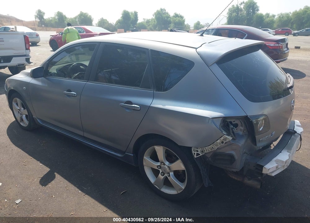 2005 MAZDA 3 S VIN: JM1BK343X51283050