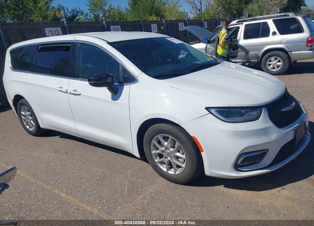 2024 CHRYSLER PACIFICA TOURING L VIN: 2C4RC1BGXRR165524
