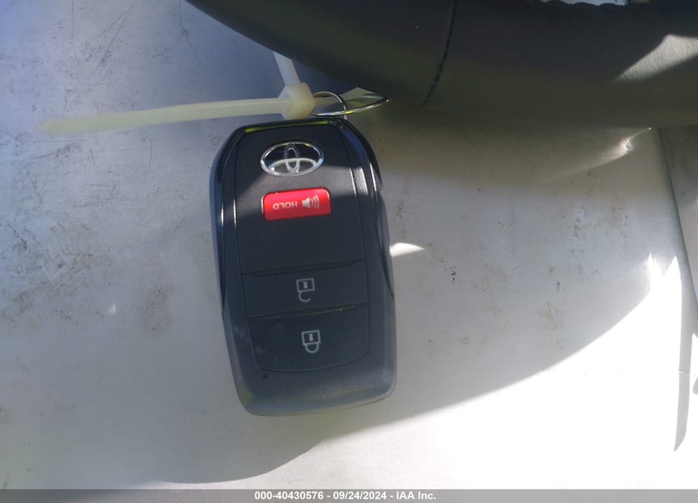 2024 TOYOTA PRIUS LE VIN: JTDACAAU4R3026843