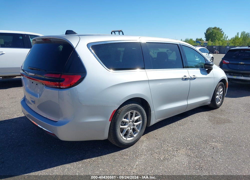2024 CHRYSLER PACIFICA TOURING L VIN: 2C4RC1BG3RR140044