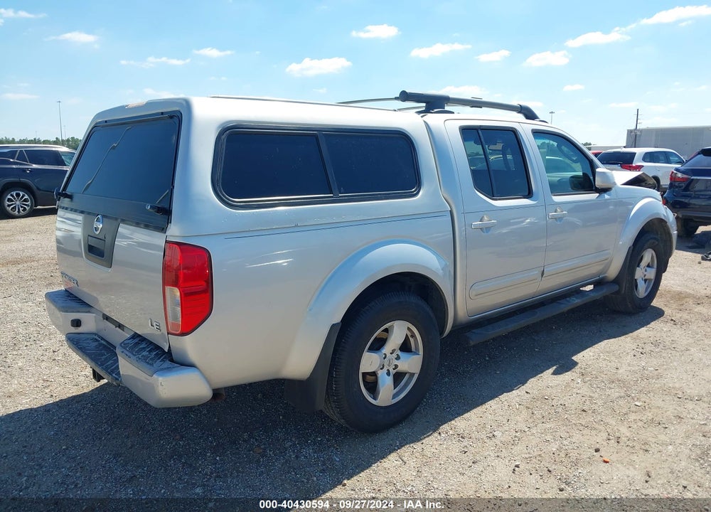 2008 NISSAN FRONTIER LE VIN: 1N6AD07U88C407332