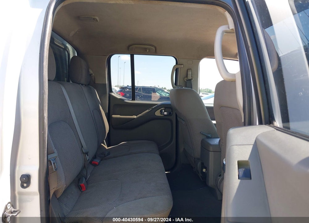 2008 NISSAN FRONTIER LE VIN: 1N6AD07U88C407332
