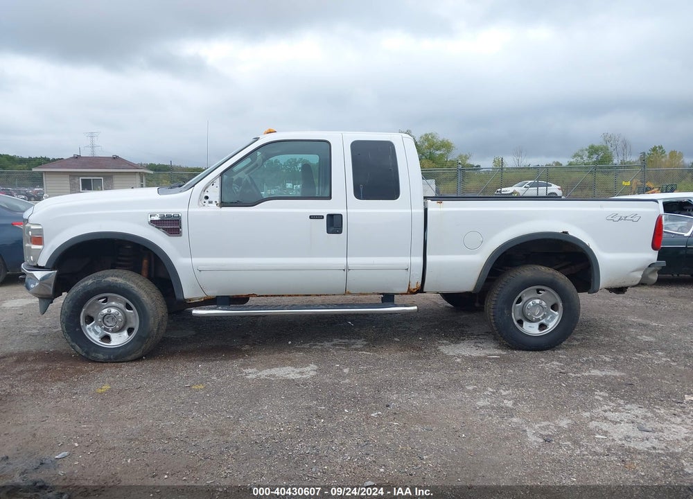 2009 FORD F-350 FX4/LARIAT/XL/XLT VIN: 1FTWX31R29EB11671