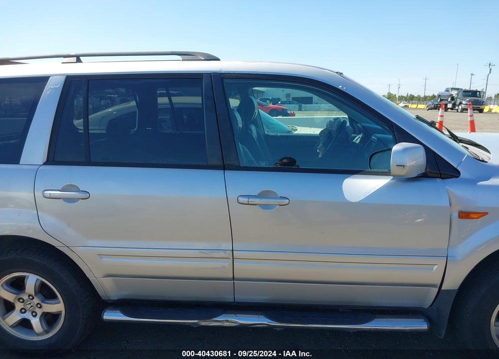 2006 HONDA PILOT EX-L VIN: 2HKYF187X6H559348