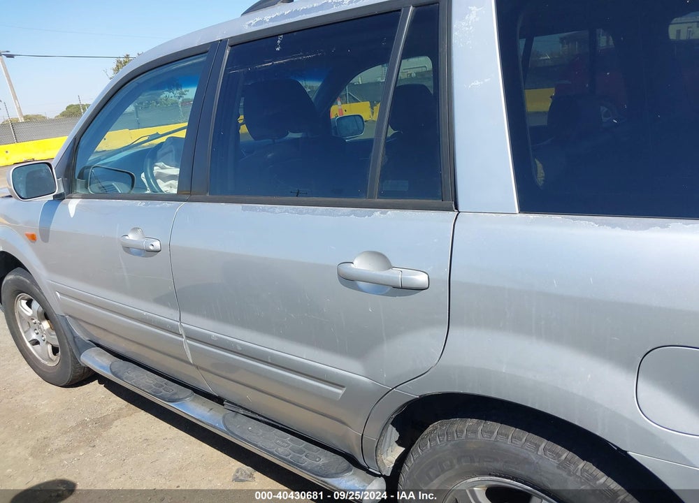 2006 HONDA PILOT EX-L VIN: 2HKYF187X6H559348