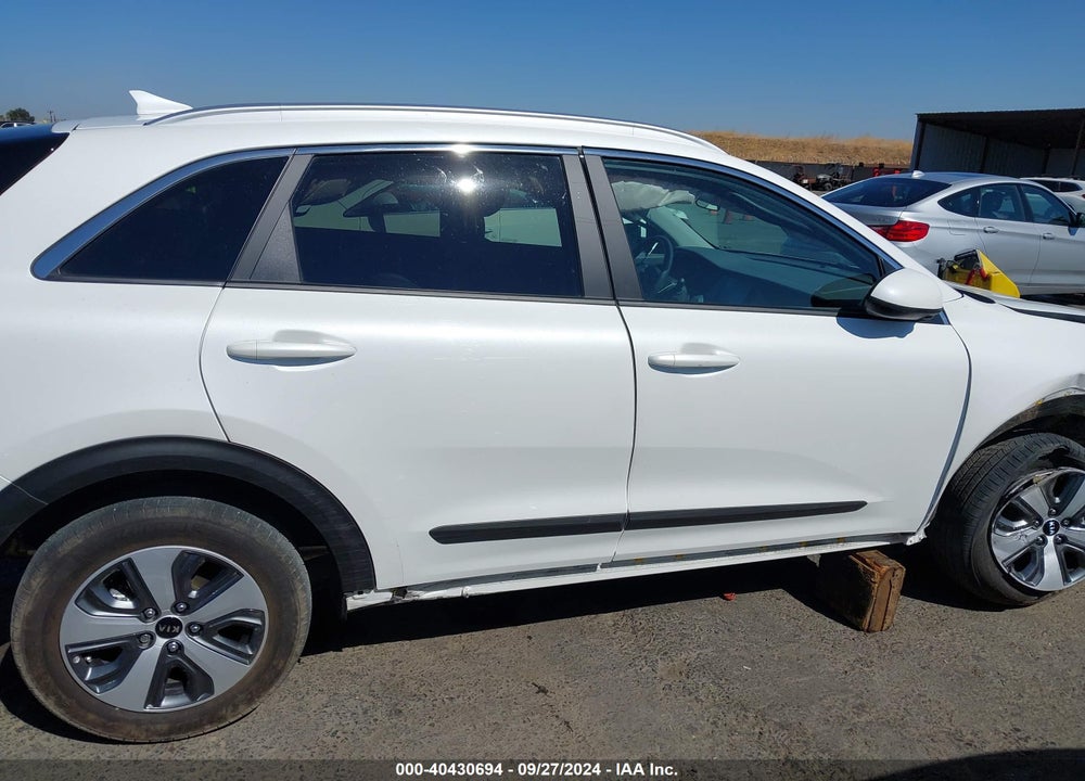 2021 KIA NIRO LX VIN: KNDCB3LC6M5470671