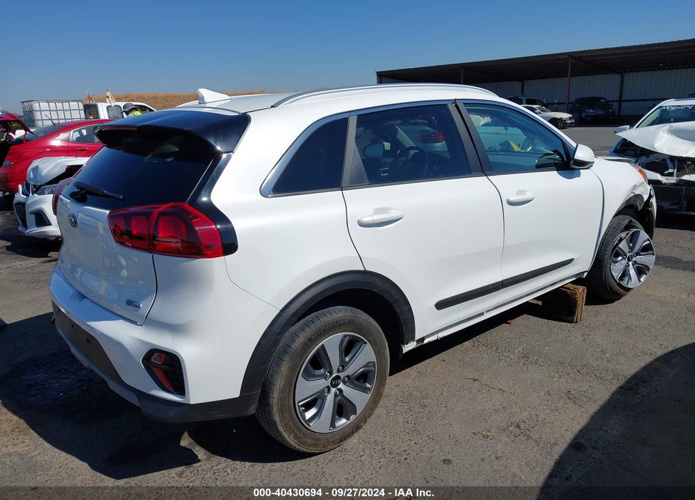 2021 KIA NIRO LX VIN: KNDCB3LC6M5470671