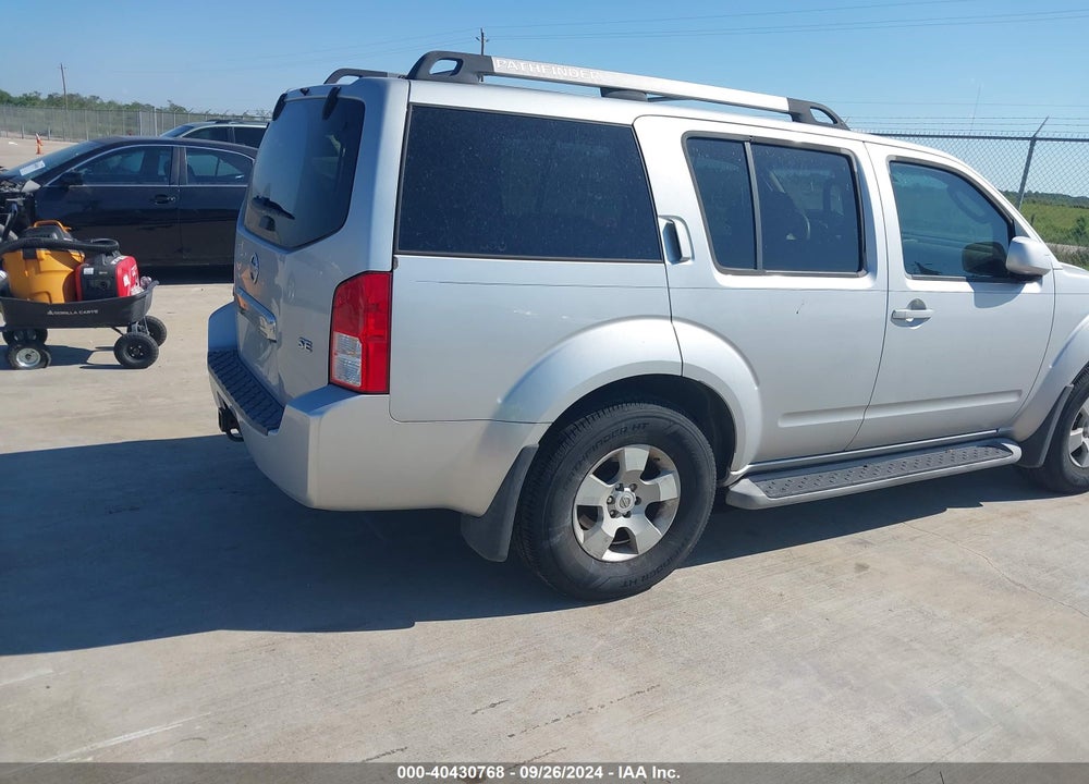2005 NISSAN PATHFINDER SE VIN: 5N1AR18U35C741607