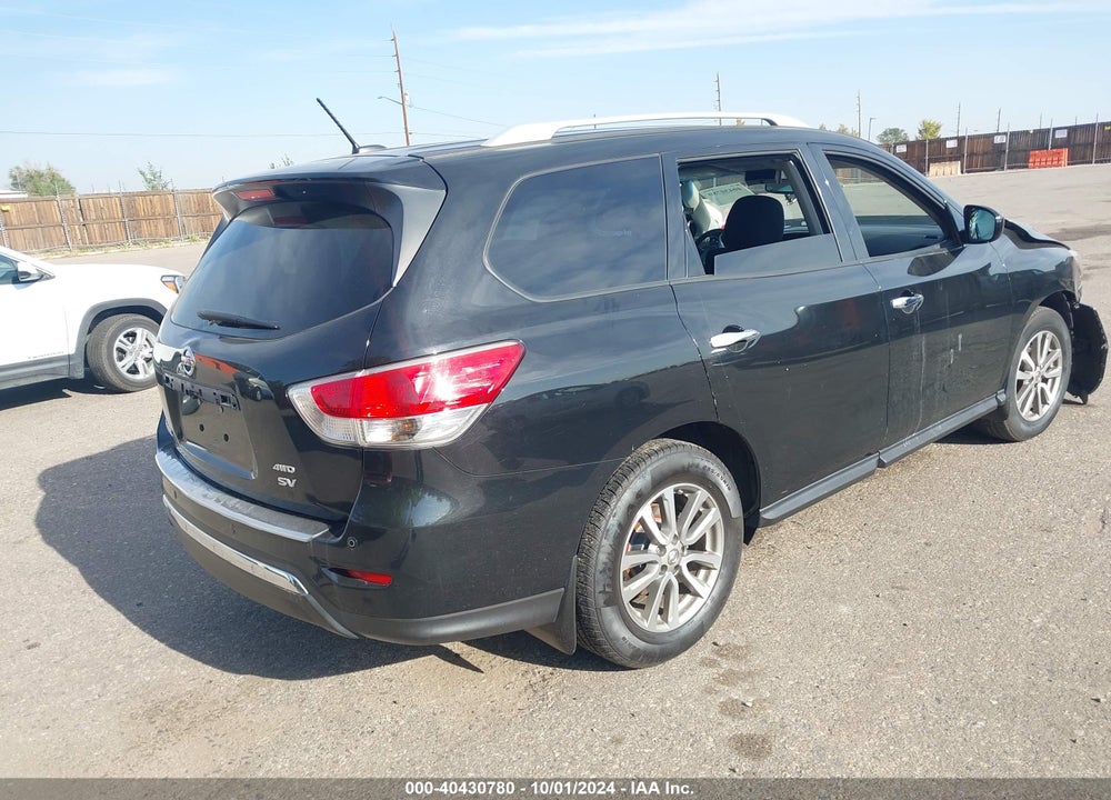 2015 NISSAN PATHFINDER SV VIN: 5N1AR2MM9FC713792