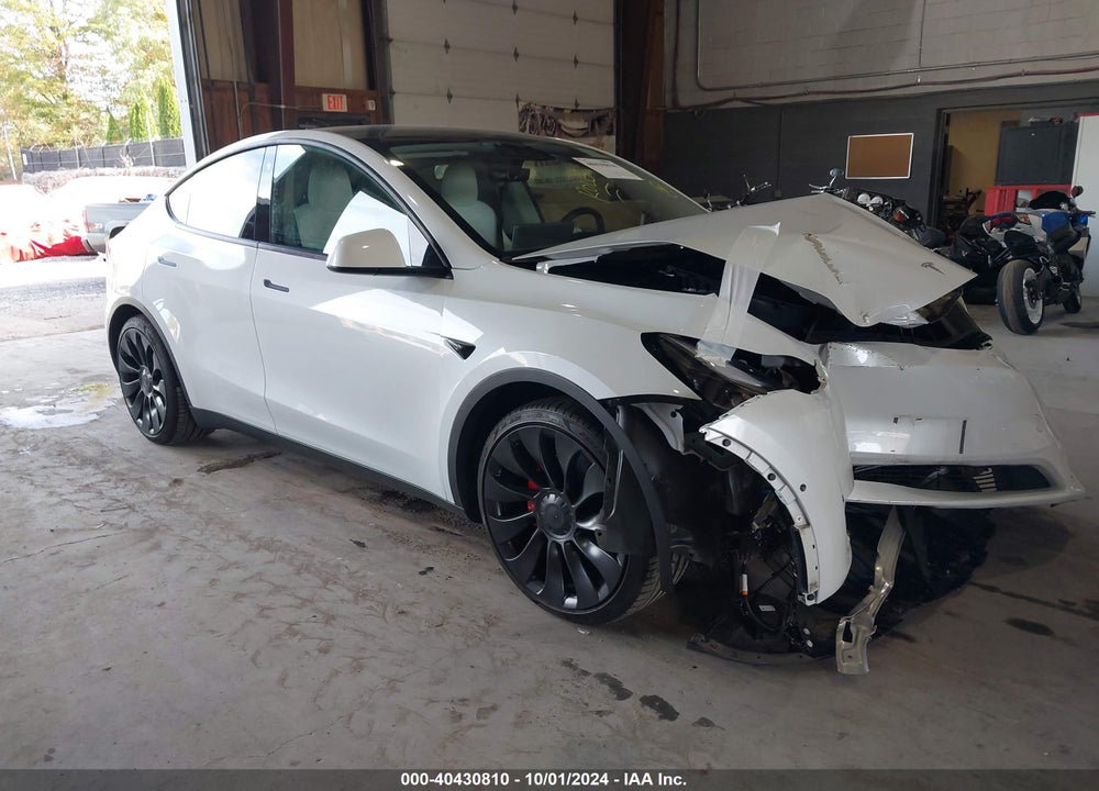 2022 TESLA MODEL Y PERFORMANCE DUAL MOTOR ALL-WHEEL DRIVE VIN: 7SAYGDEF6NF457412