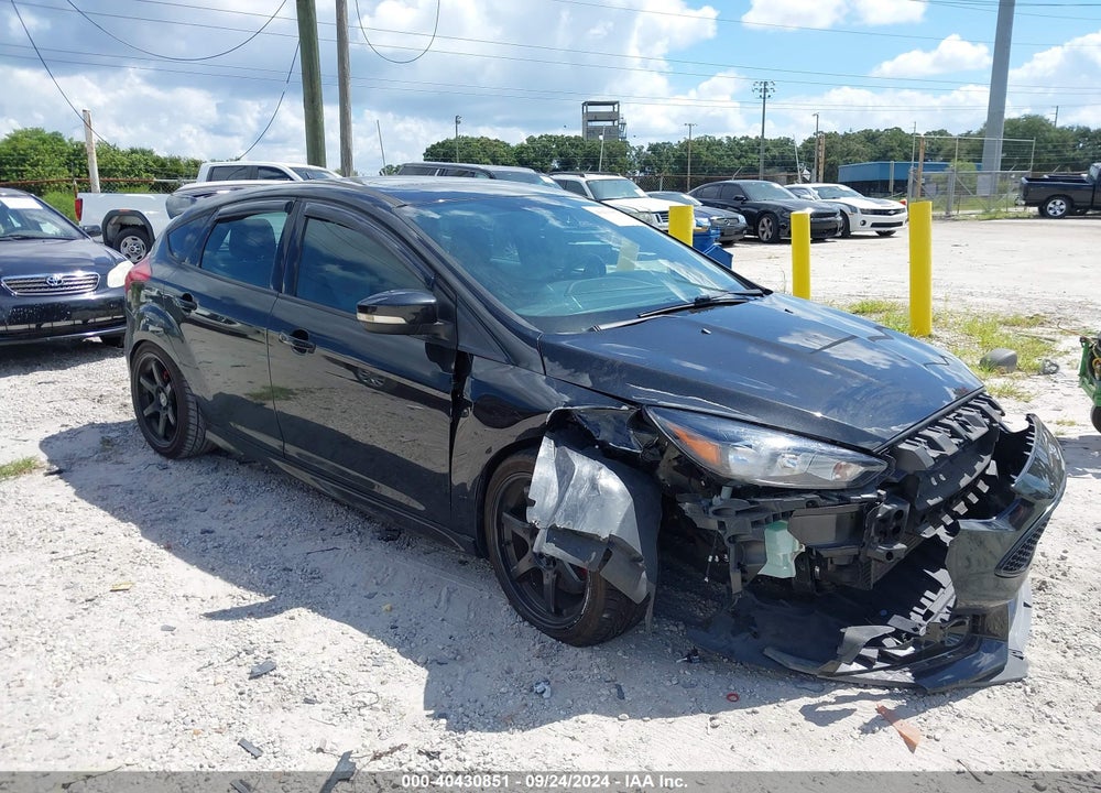 2015 FORD FOCUS ST VIN: 1FADP3L90FL339041