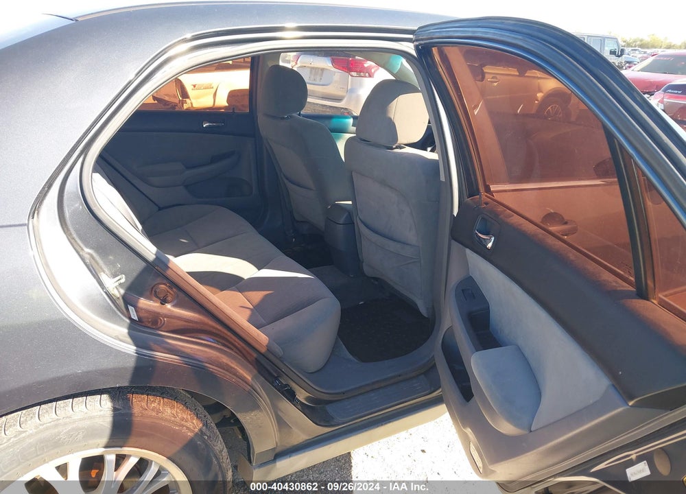 2004 HONDA ACCORD 3.0 LX VIN: 1HGCM66314A058013