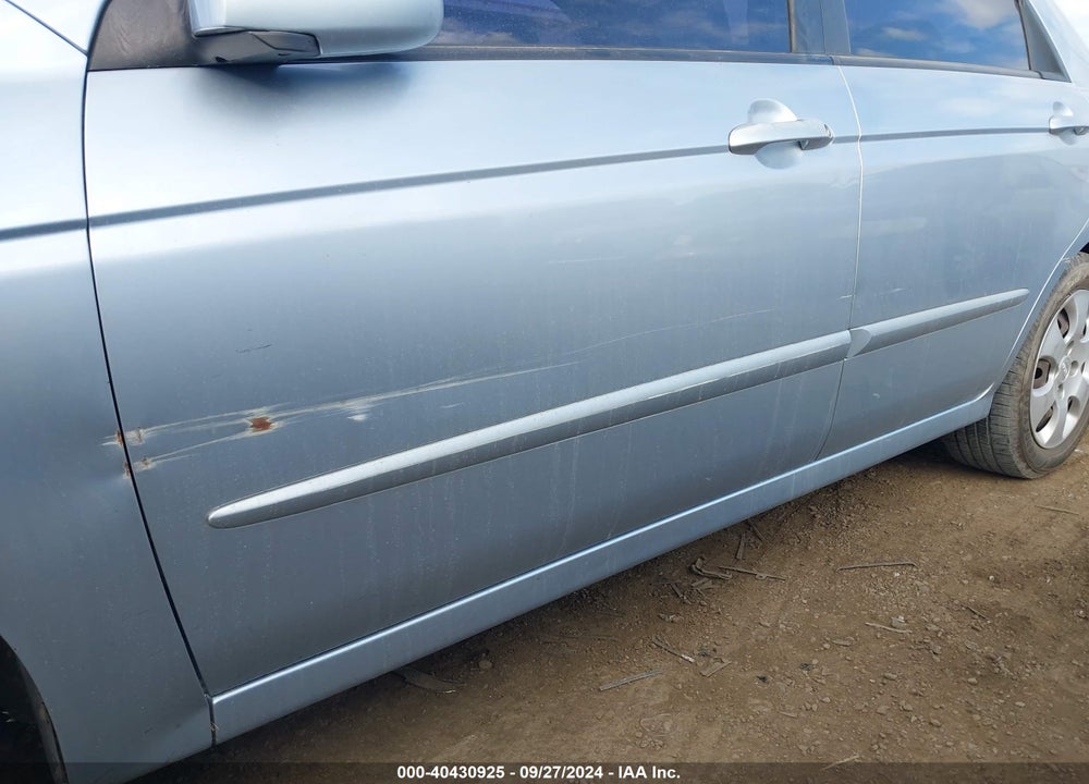 2008 KIA SPECTRA EX VIN: KNAFE122785528663