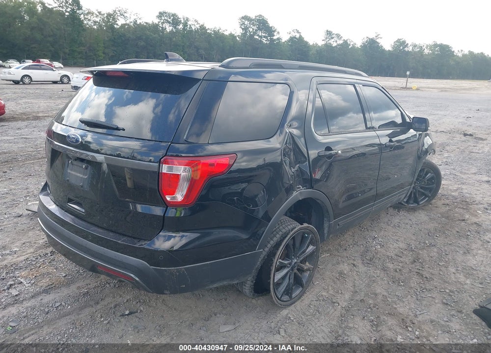 2017 FORD EXPLORER XLT VIN: 1FM5K7D85HGE22207