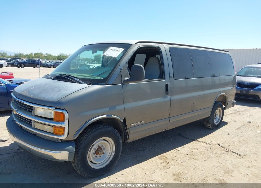 2000 CHEVROLET EXPRESS VIN: 1GAGG25R0Y1150783