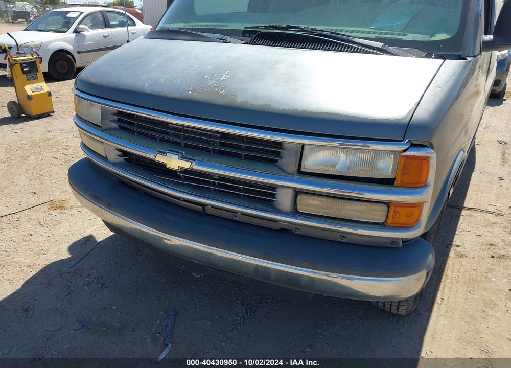 2000 CHEVROLET EXPRESS VIN: 1GAGG25R0Y1150783