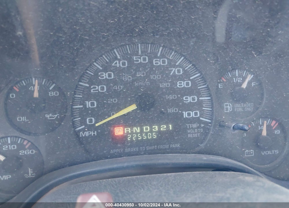 2000 CHEVROLET EXPRESS VIN: 1GAGG25R0Y1150783