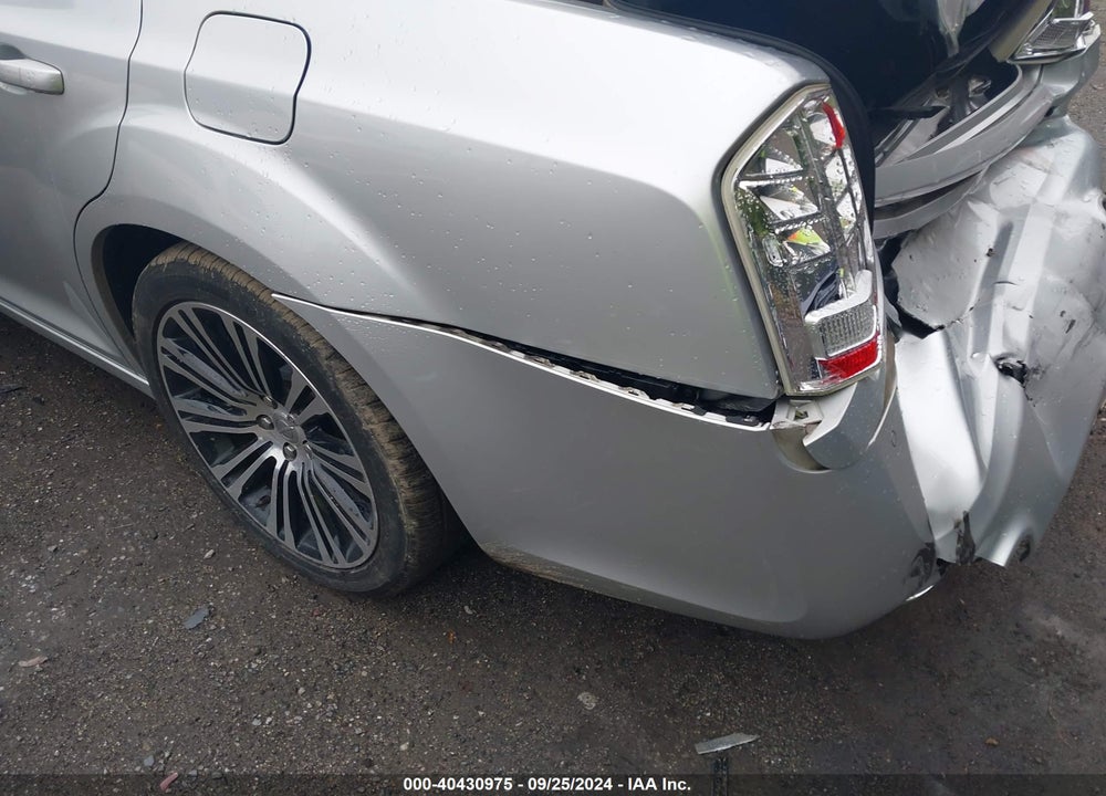 2012 CHRYSLER 300 S V6 VIN: 2C3CCABG4CH195965