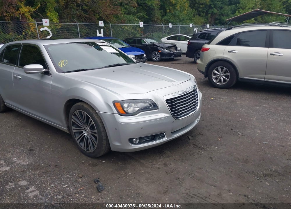 2012 CHRYSLER 300 S V6 VIN: 2C3CCABG4CH195965