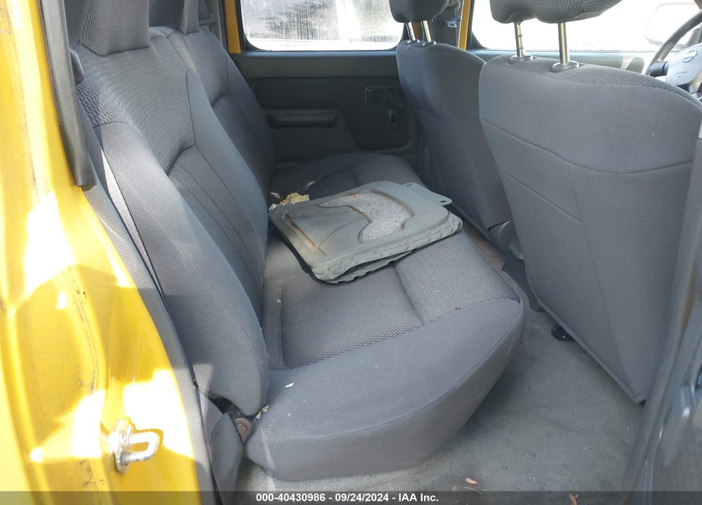 2004 NISSAN FRONTIER XE-V6 VIN: 1N6ED27Y24C452258